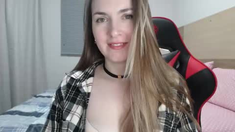 Snapshot of naughty_popa chatting on September 29, 2025, 12:05 am Ann online show from September 29, 2025, 12:05 am