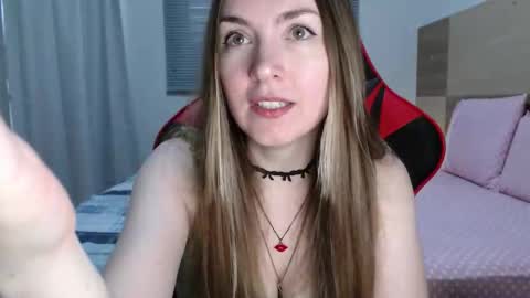 Snapshot of naughty_popa chatting on November 25, 2025, 6:08 pm Ann online show from November 25, 2025, 6:08 pm