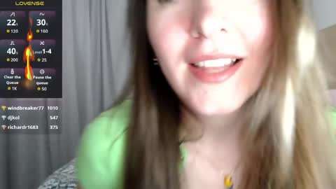 Ann online show from April 16, 2026, 9:39 pm