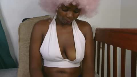 naughty_shaz online show from March 3, 2026, 12:28 am