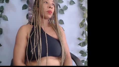 Snapshot of naughty_xxbunny chatting on January 19, 2025, 3:53 pm beauty online show from January 19, 2025, 3:53 pm