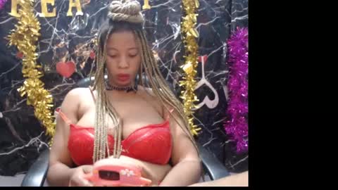 Snapshot of naughty_xxbunny chatting on February 3, 2025, 6:56 am beauty online show from February 3, 2025, 6:56 am