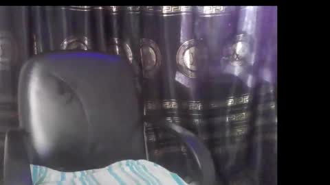 Snapshot of naughty_xxbunny chatting on November 9, 2025, 8:56 am beauty online show from November 9, 2025, 8:56 am