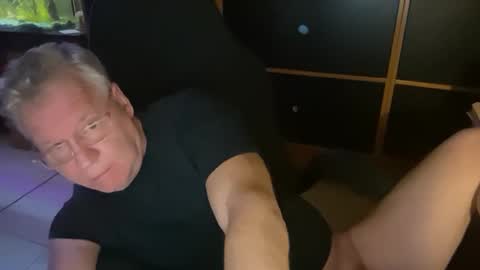 naughtydaddyla online show from February 26, 2025, 7:09 am