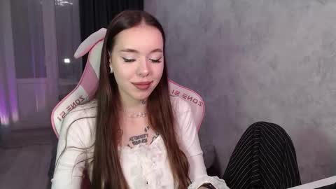 Dakota online show from October 11, 2025, 4:05 pm