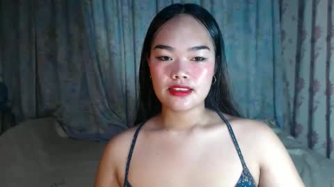 Snapshot of naughtyhotamber chatting on February 12, 2026, 4:24 pm amber and ryan online show from February 12, 2026, 4:24 pm