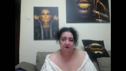 Snapshot of naughtykorin chatting on April 24, 2026, 9:39 pm korin online show from April 24, 2026, 9:39 pm
