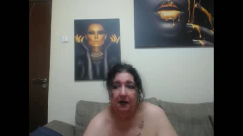 Snapshot of naughtykorin chatting on June 11, 2026, 12:32 am korin online show from June 11, 2026, 12:32 am