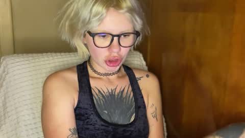 Snapshot of naughtylayla666 chatting on June 12, 2026, 10:30 pm NaughtyLayla666 online show from June 12, 2026, 10:30 pm