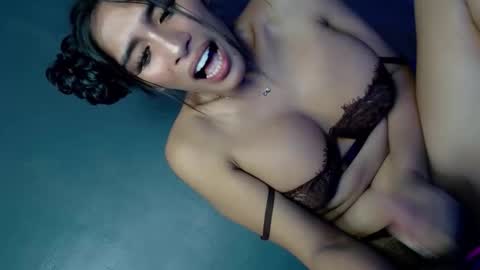 J A N E online show from April 21, 2026, 1:42 am