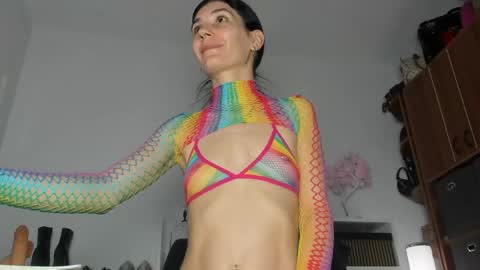 Cassie -  online show from April 23, 2026, 12:29 pm