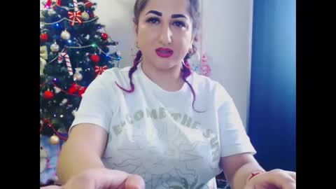 naughtymaya4you online show from December 5, 2025, 9:51 am
