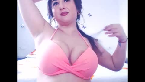 Snapshot of naughtymaya4you chatting on February 17, 2026, 12:23 pm naughtymaya4you online show from February 17, 2026, 12:23 pm