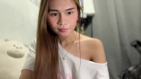 your girlfriend mira online show from March 27, 2026, 10:53 pm