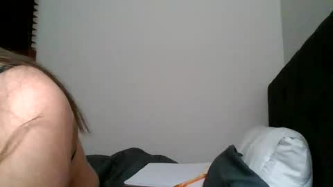 Snapshot of naughtynadia52 chatting on March 23, 2026, 12:03 am naughtynadia52 online show from March 23, 2026, 12:03 am