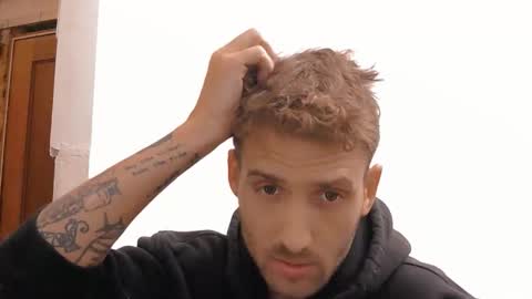 Nick online show from November 26, 2025, 8:26 am