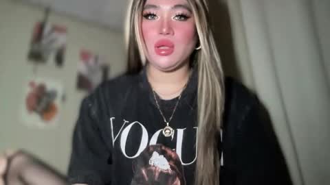 Rose Wilson online show from February 27, 2025, 4:41 am