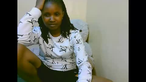 naughtyqueen online show from November 7, 2025, 12:32 am