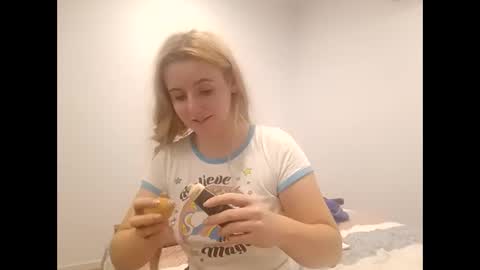 Naughty Jess online show from April 8, 2026, 1:22 pm