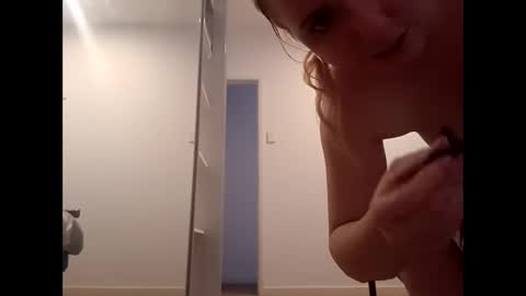 Snapshot of naughtyt333n chatting on May 13, 2026, 5:49 am Naughty Jess online show from May 13, 2026, 5:49 am