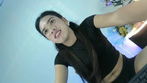 naughtywildvenice online show from February 16, 2025, 1:38 pm