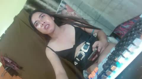 naughtywildvenice online show from February 27, 2025, 3:59 pm