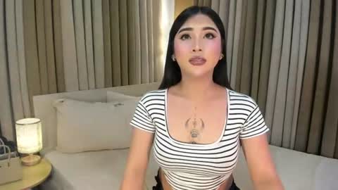 Snapshot of naughtyy_hunk_niel chatting on July 2, 2026, 6:41 am naughtyy_hunk_niel online show from July 2, 2026, 6:41 am