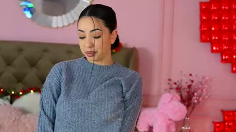 Nico online show from February 19, 2026, 5:14 am