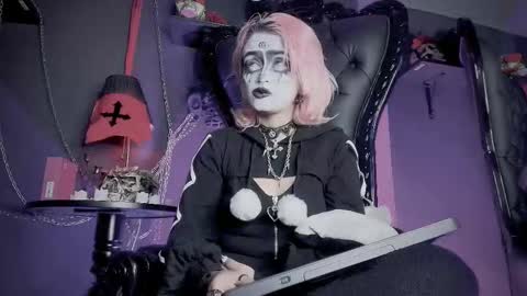 Navier  online show from March 4, 2026, 2:39 am