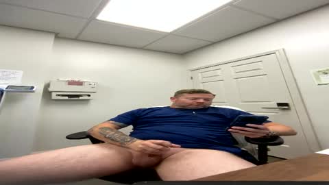 navyman34 online show from May 28, 2026, 4:04 pm