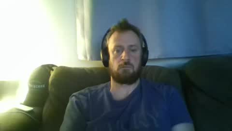 nawtydom1977 online show from February 9, 2025, 2:17 am