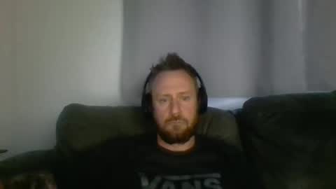 nawtydom1977 online show from October 19, 2025, 9:59 pm