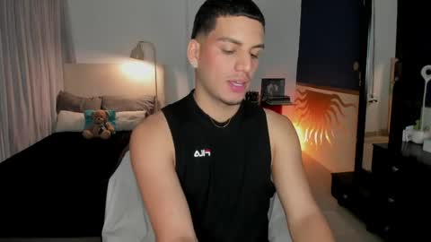 Snapshot of naxtan_ chatting on June 3, 2026, 1:08 am Jhonatan online show from June 3, 2026, 1:08 am