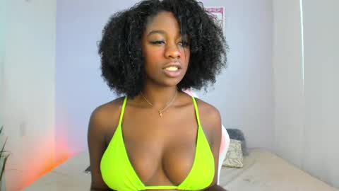 Nayah Williams  - OnlyFans  online show from February 13, 2025, 12:43 pm