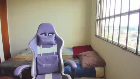 nayara_hinny online show from December 20, 2025, 8:49 pm