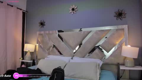 nayara_macherano online show from October 7, 2025, 11:18 am