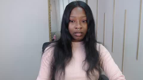 Snapshot of nayariskaya chatting on June 23, 2026, 2:59 pm Nayaris 3 online show from June 23, 2026, 2:59 pm