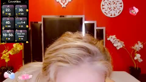 Lady Nayla online show from February 11, 2025, 5:40 pm