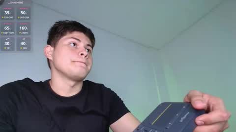 Snapshot of nayton_and_lex chatting on May 13, 2026, 1:14 am Naytoon online show from May 13, 2026, 1:14 am
