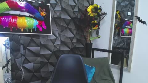 Snapshot of nazper_ chatting on December 6, 2024, 12:02 am Nazper online show from December 6, 2024, 12:02 am