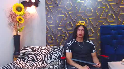 NAZPER online show from November 10, 2025, 5:01 pm