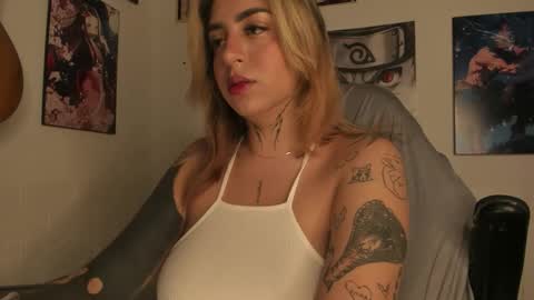 nazzz10 online show from May 2, 2026, 1:49 pm