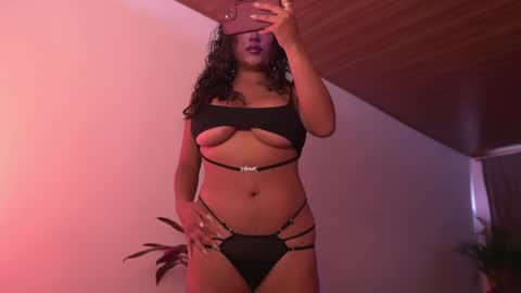 Nefertari online show from May 18, 2026, 1:28 pm