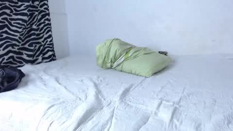 neccesitysexxxxx online show from September 11, 2025, 2:44 am