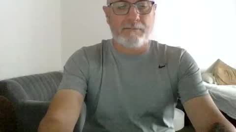 neckdown12 online show from February 8, 2026, 8:01 pm