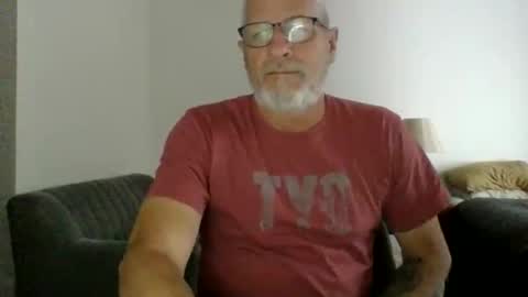 neckdown12 online show from February 14, 2026, 9:11 pm