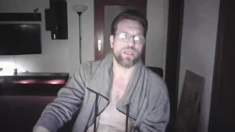 Snapshot of needfullthx chatting on December 8, 2024, 3:43 am Sebastian online show from December 8, 2024, 3:43 am