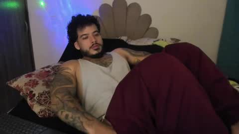 Nei turn green online show from April 15, 2026, 4:41 am