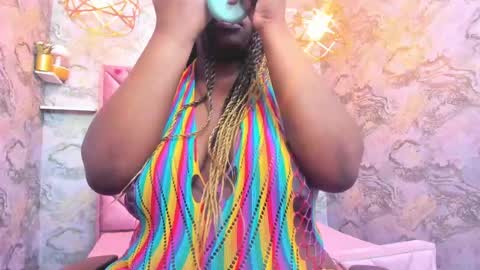 Snapshot of neffertiry_ebonny chatting on April 28, 2026, 2:27 am Nefer online show from April 28, 2026, 2:27 am