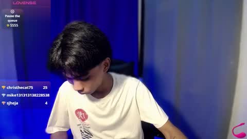 neil_asian69 online show from February 7, 2026, 11:14 am